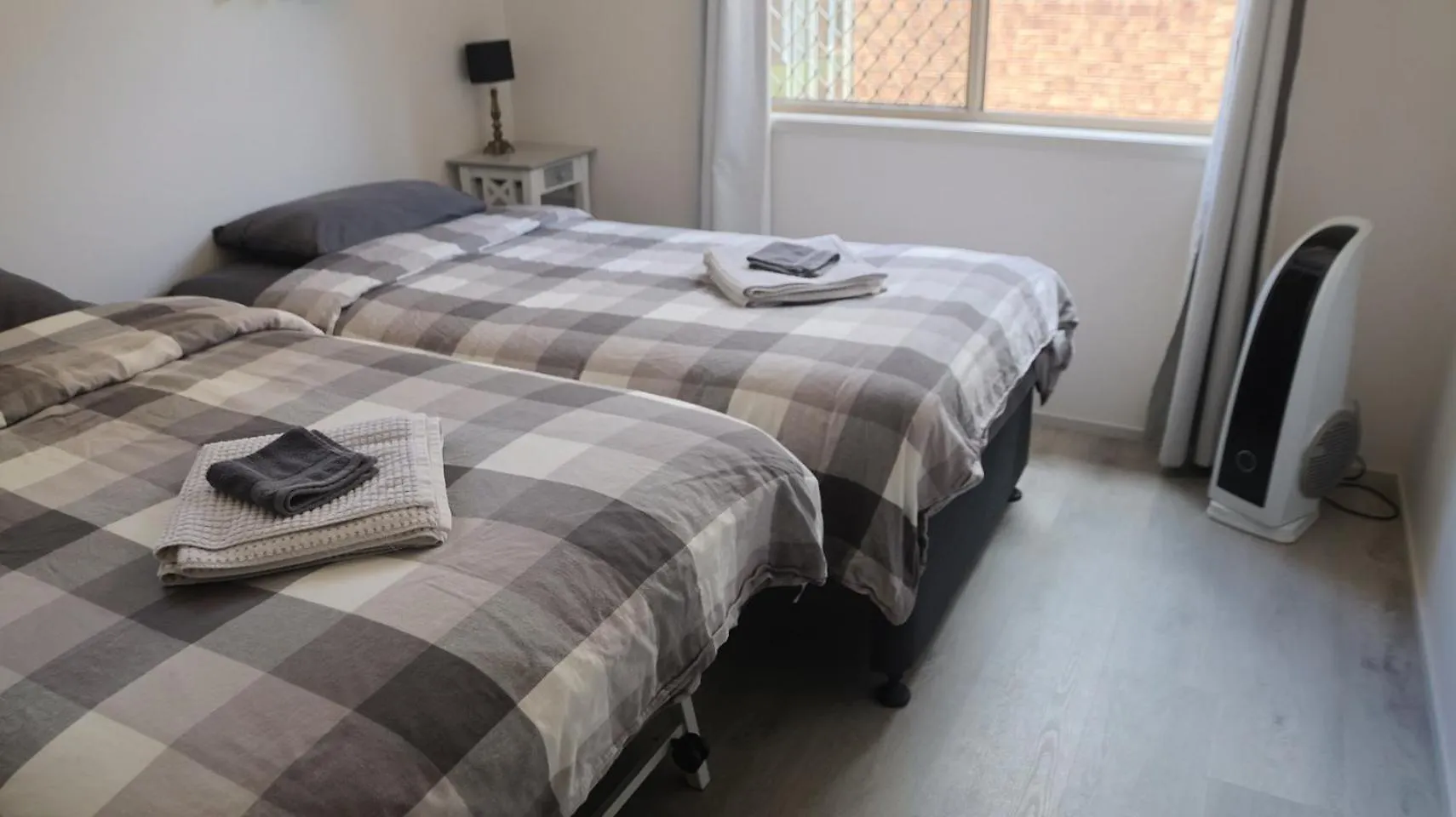 #5 Waterford Glen By Riley'S Rooms Loganlea Apartment